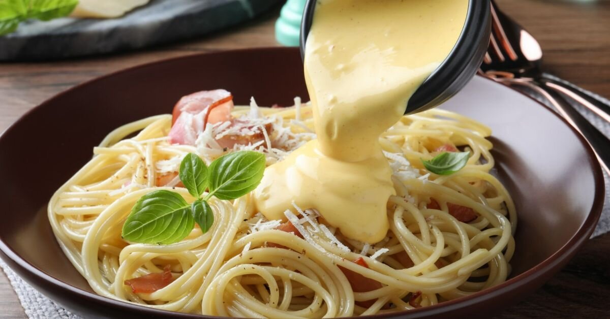 Как приготовить соус к спагетти: 8 простых рецептов минут, добавьте, сотейник, сотейнике, масло, приготовленияВ, толстым, оливкового, Затем, помешивая, измельченные, мелко, протушите, блендере, маслаШаги, обжарьте, золотистого, Далее, сливки, Добавьте