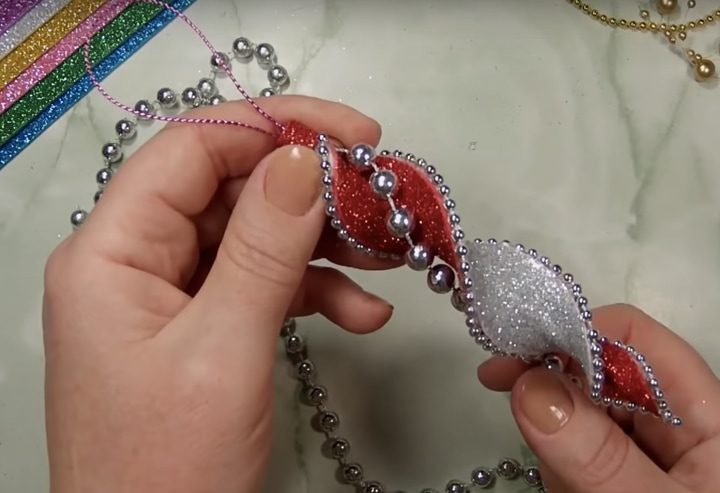 Новогодние игрушки из фоамирана своими руками Новогодние игрушки из фоамирана своими руками из фоамирана,своими руками,сделай сам