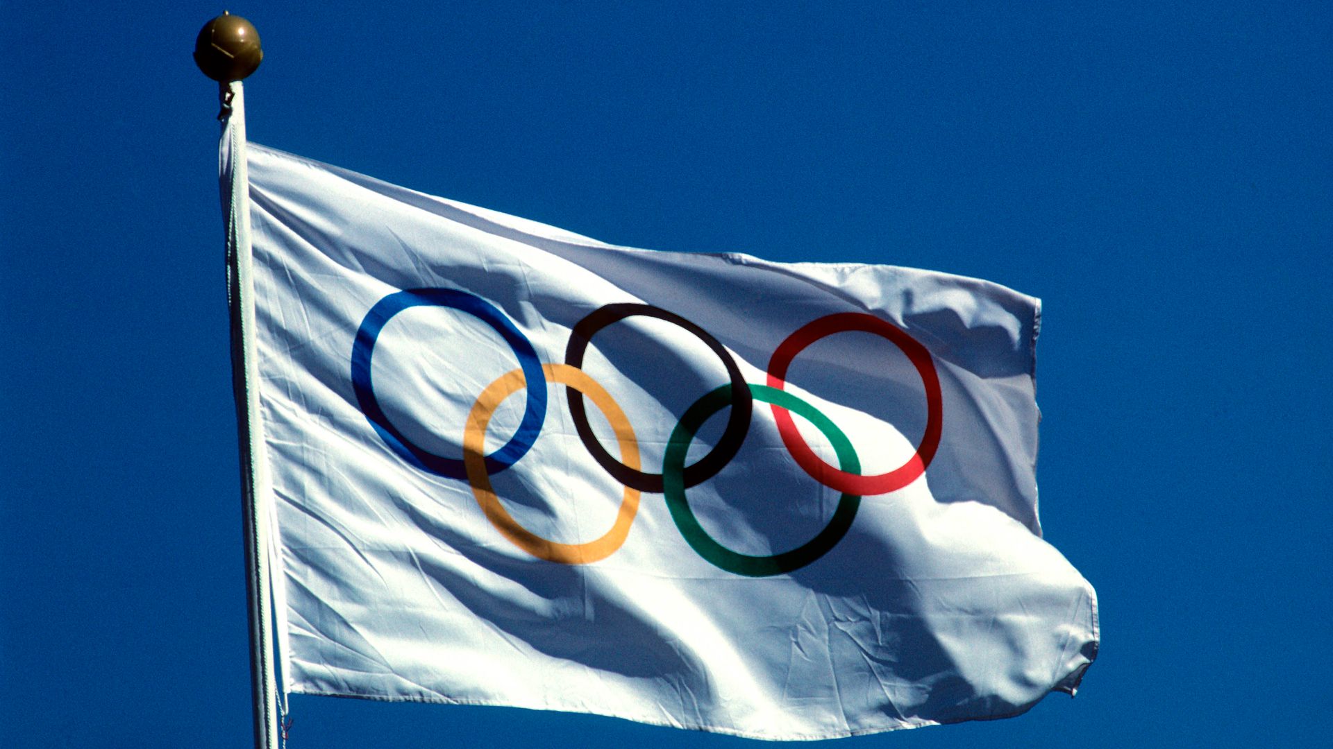 Флаг россии на олимпиаде 2024. Олимпийский флаг. Белый флаг на Олимпиаде Россия. Флаг России 2022 года.