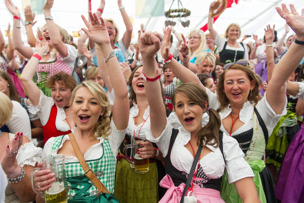 Брецельфест — крупнейший народный праздник Верхнего Рейна, ежегодно проходящий в Шпайере, Германия во второй уикенд июля и длящийся целых 6 дней