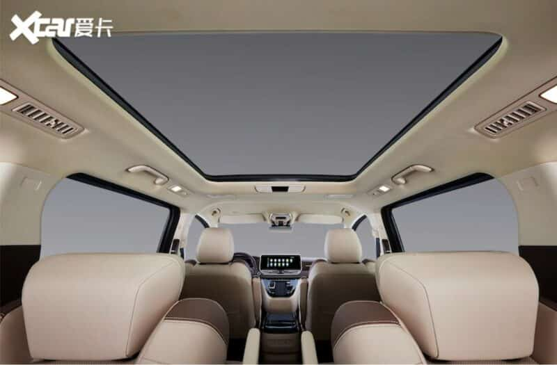 FAW В Китае представлены официальные изображения минивэна Bestune M9