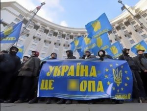 Корнейчук: Мы пустое место - с войной, нищетой и протянутой рукой, или Украину все равно разорвут США и Россия