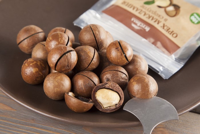 Орех снижает мигрени, улучшает метаболизм, а также является популярным ингредиентом в косметологии / Фото: pro-orehi.ru Орех снижает мигрени, улучшает метаболизм, а также является популярным ингредиентом в косметологии / Фото: pro-orehi.ru