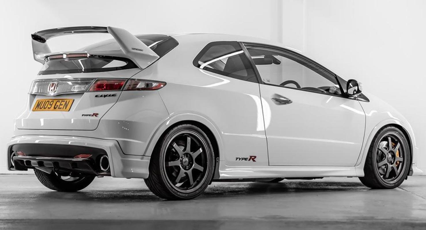 Тюнеры Mugen поработали над внешностью и ходом Honda Civic Type R Автомобили