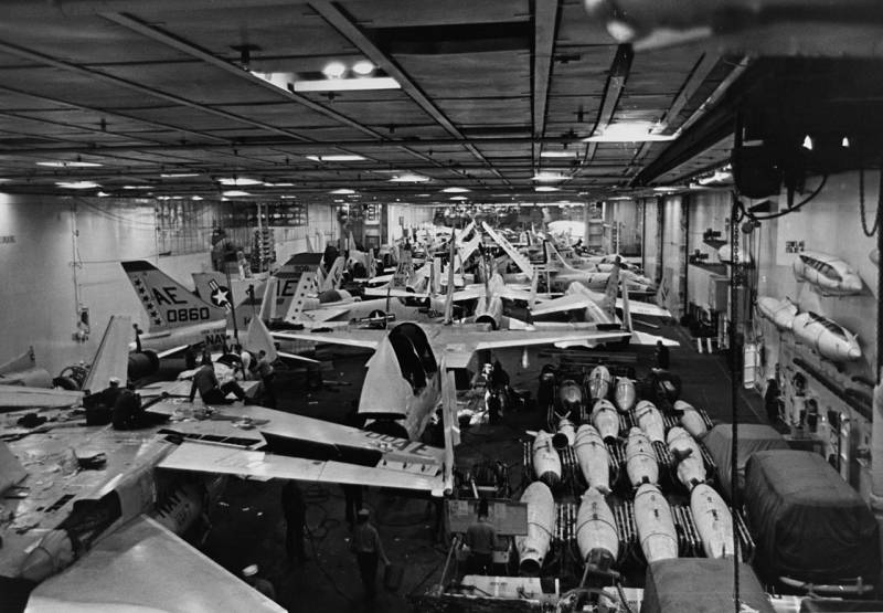 North American A-5 Vigilante. Бомбардировщик и разведчик для ВМС США ввс,вмф