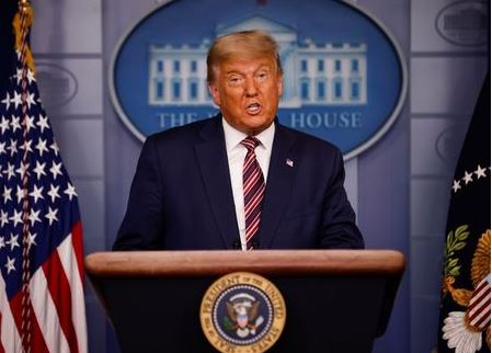 U.S. President Donald Trump speaks about the 2020 U.S. presidential election results in the Brady Press Briefing Room at the White House in Washington, U.S., November 5, 2020. REUTERS/Carlos Barria
