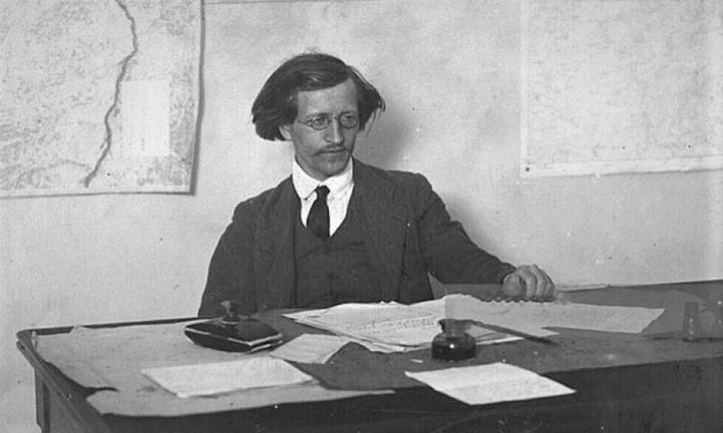 «Безбашенная» атаманша Маруся Никифорова «Безбашенная» атаманша Маруся Никифорова история