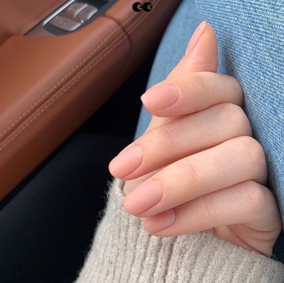 Голый маникюр: ТОП-10 идей самого модного маникюра этого лета Голый маникюр: ТОП-10 идей самого модного маникюра этого лета красота,маникюр,мода и красота,модные тенденции