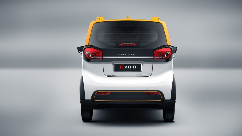 Baojun E100 - электрокар от GM