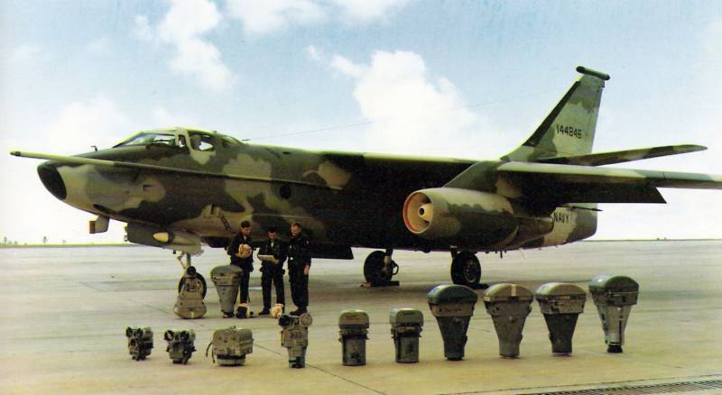 Самый тяжелый и долгоживущий: палубный бомбардировщик Douglas A3D Skywarrior и его модификации ввс