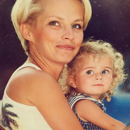 Дочь Романа Абрамовича Софья впервые показала бойфренда Дочь Романа Абрамовича Софья впервые показала бойфренда Дети,Дети знаменитостей