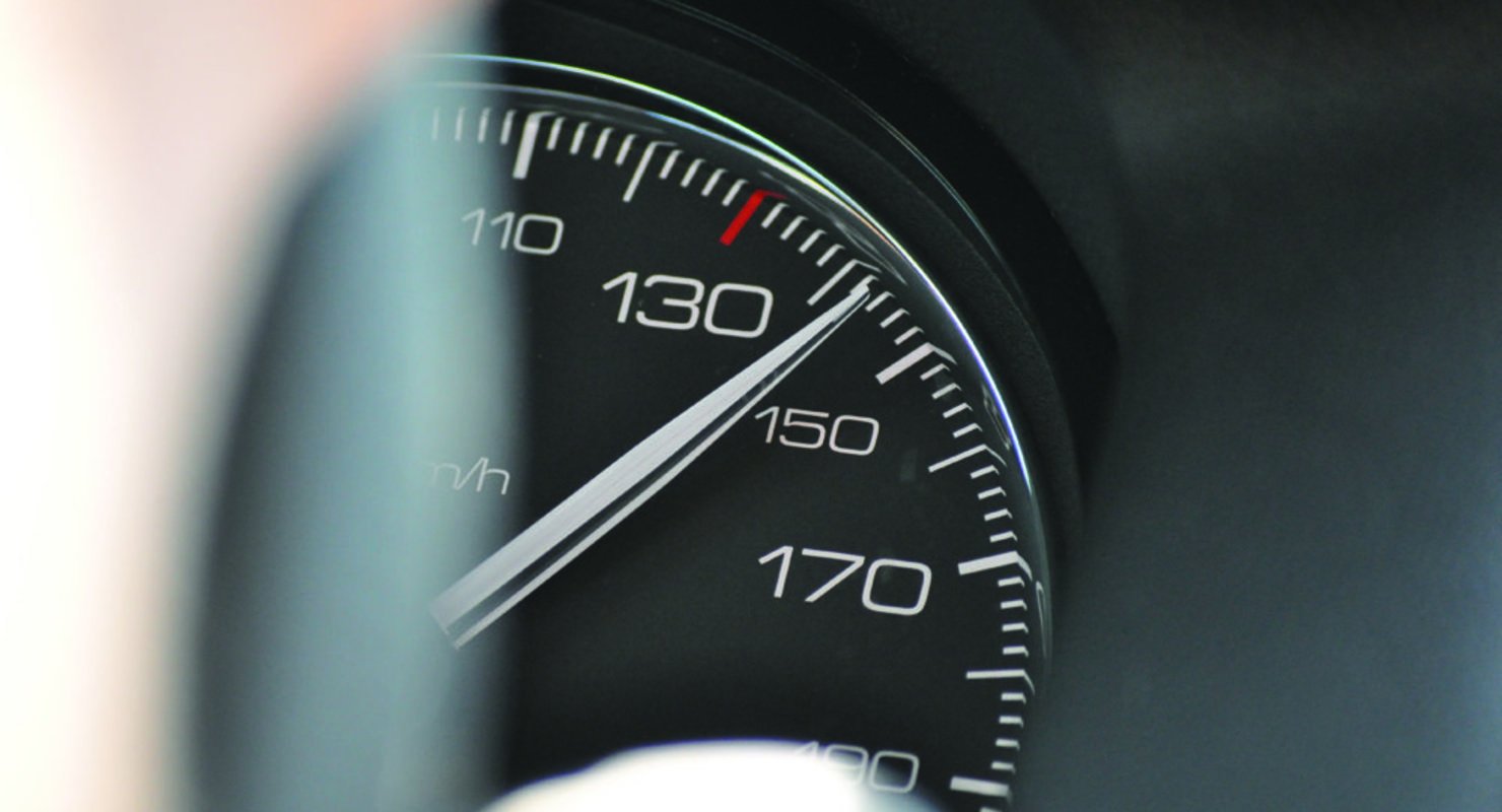 ЕР не поддержала введение штрафов за превышение скорости на 10 км/ч Автомобили