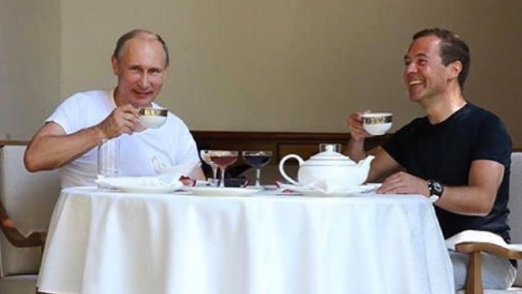 Уважаемый Димитрий Анатолиевич, доколе?!?