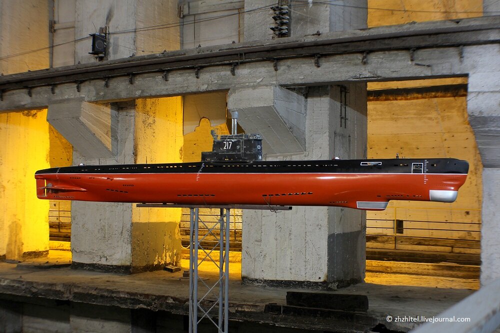 Секретное метро для подводных лодок в Крыму Секретное метро для подводных лодок в Крыму Балаклава