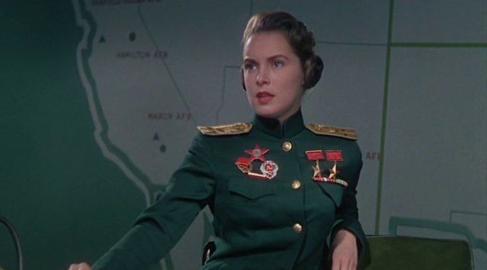 Кадр из голливудского фильма «Пилот реактивного самолета» (1957). / Фото: i.pinimg.com.