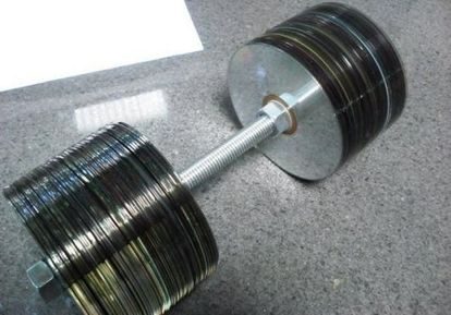 Оригинальные поделки из старых дисков Оригинальные поделки из старых дисков поделки из дисков