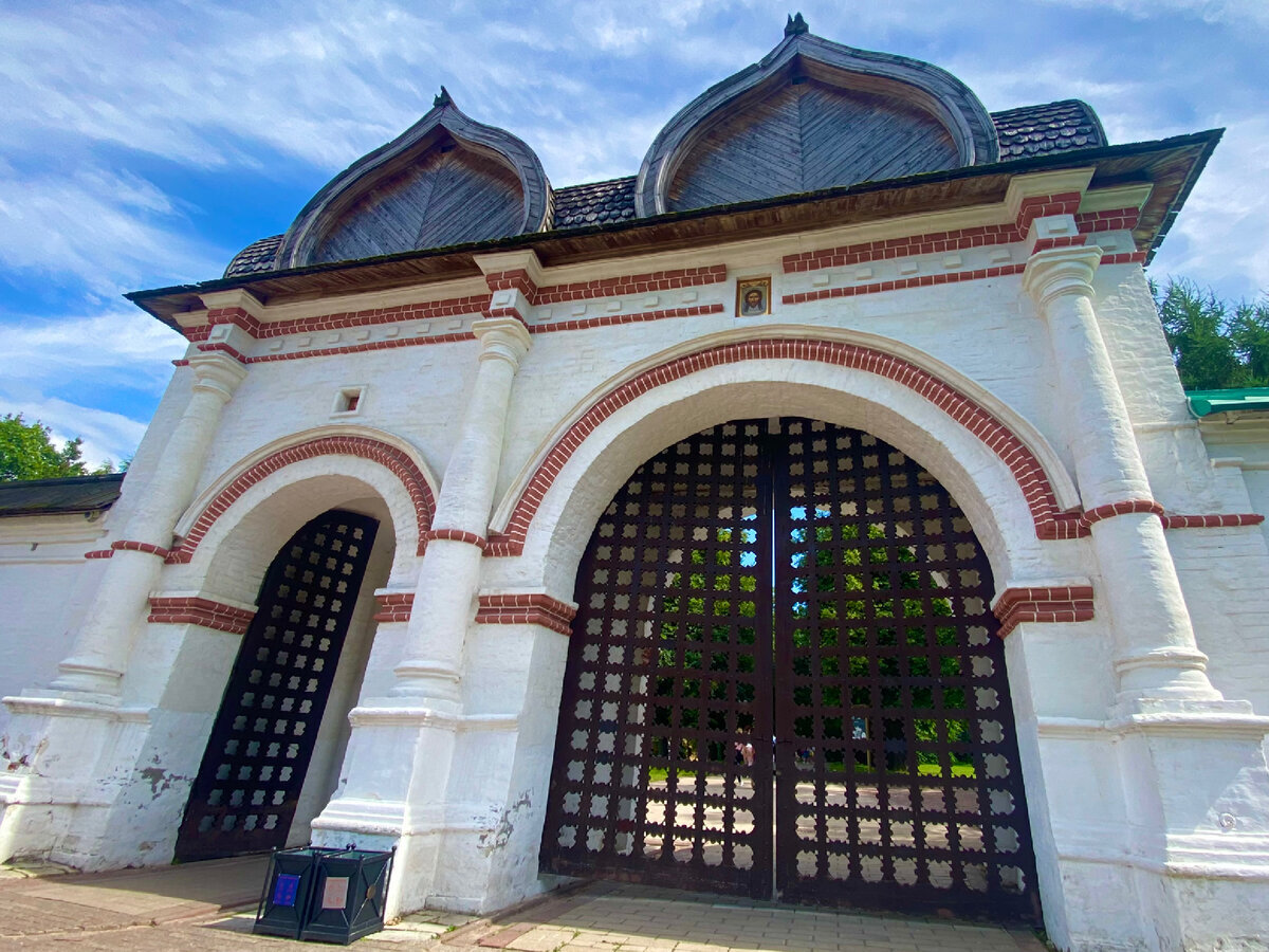 Спасские ворота. Усадьба Коломенское. Памятник архитектуры 1673 года