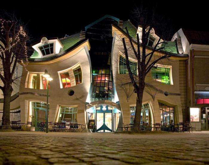 Оригинальный Кривой дом в Сопоте, Польша (12 фото)