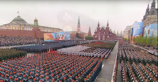 Кто принимал парад в москве. Парад 2021г на красной площади. Парад красной площади 2019. Военный парад на красной площади. Картина парад Победы на красной площади в Москве.