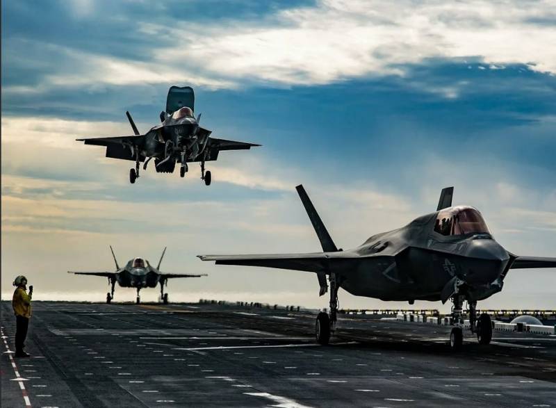 РЭБ, который против нас. «Потроха» F-22 и F-35 РЭБ, который против нас. «Потроха» F-22 и F-35 ввс