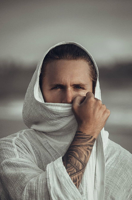 Певец Влад Соколовский заразился коронавирусом Новости