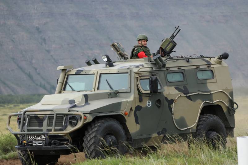 Бронеавтомобиль для спецподразделений АСН-233115 «Тигр-М СпН» Бронеавтомобиль для спецподразделений АСН-233115 «Тигр-М СпН» оружие