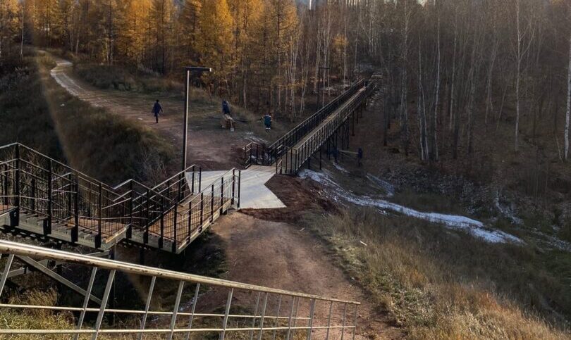 Пешеходно-парковую зону благоустроили в Братске