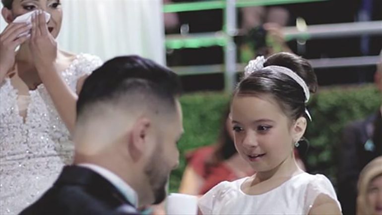 На свадьбе невеста узнала, что ее жених любит другую. Девушка не смогла сдержать слез, когда поняла, о ком говорит избранник