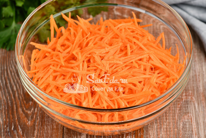 Хрустящий и сочный салат из моркови с быстрой заправкой (не по-корейски) перемешиваем, можно, уксус, подходит, приготовления, морковь, салат, Хорошо, заменить, травы, миску, отправляем, заправка, добавляем, прекрасно, сладкая, острую, отличный, Сушеные, лимонный