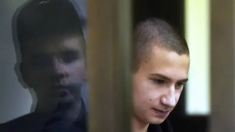 17-летнему жителю Петербурга Балазейкину вынесли приговор в 6 лет за поджоги военкоматов