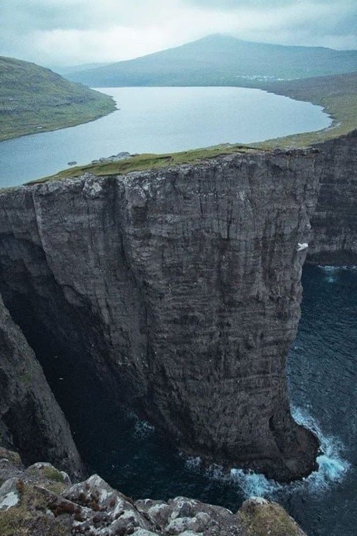 Кругом вода мрачно, мрачные шутки, необычно, необычные картинки, необычные фотографии, природа, пугающе, фото