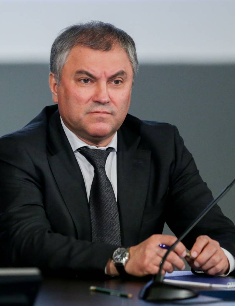 О реформе Конституции РФ. Не превратится ли Путин в "елбасы"? О реформе Конституции РФ. Не превратится ли Путин в "елбасы"? россия