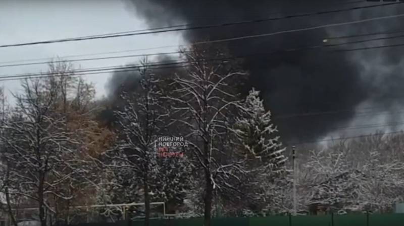 Монастырь загорелся в Нижнем Новгороде