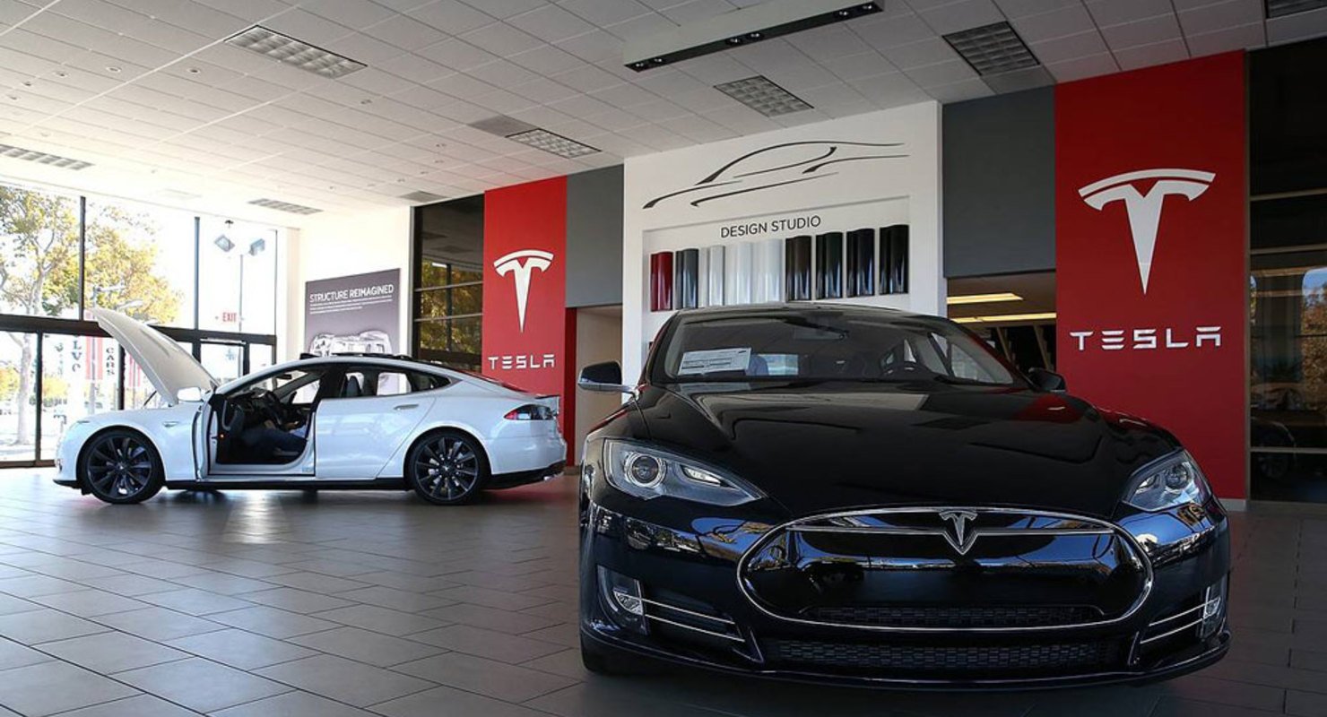 Компания Tesla откроет официальное представительство в РФ