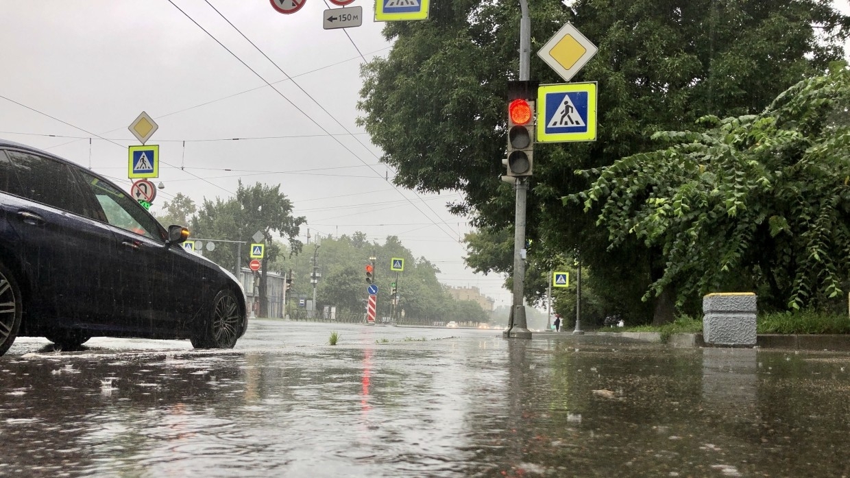 Синоптики Приморья объявили штормовое предупреждение из-за ливней