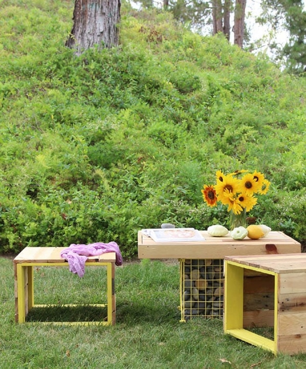 Простейшая переделка балкона из бросовых материалов Простейшая переделка балкона из бросовых материалов домашний очаг,интерьер,ремонт,рукоделие,своими руками