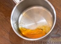 Фото приготовления рецепта: Запечённые куриные окорочка в карамели - шаг №5