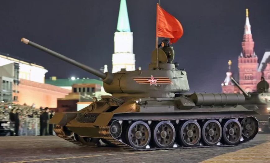 Безыдейная Россия с утекающими мозгами Безыдейная Россия с утекающими мозгами Национальная идея,новойроссиюшки,общество,Путин,россиюшканаша,россиюшкинашей,россияне