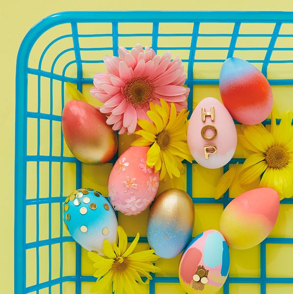 Как покрасить яйца на Пасху: 100 креативных идей Как покрасить яйца на Пасху: 100 креативных идей сделать, минут, можно, через, покрасить, цветок, подержать, использовать, узоры, красителя, убавить, окунуть, целиком, Можно, полоски, яичного, нарисовать, простых, нехитрый, получится