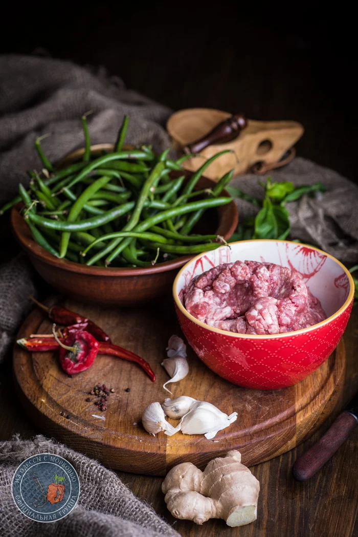 Жареная фасоль с мясом в сычуаньском стиле фасоль, можно, перец, масло, Фасоль, слегка, перца, масла, разогреть, зеленый, должна, минуту, сычуаньского, делать, перемешать, чеснока, найти, такие, случаю, таких