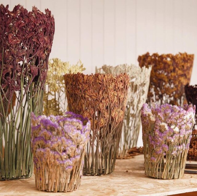 Красивые цветочные вазы для любителей сухоцветов