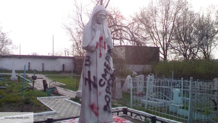 Дебилизация Украины, или Казнить Тягнибока: люди жестко разнесли нацистов в Мариуполе