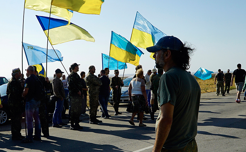 Киевская крымская. Крымские татары Украина. Крым Россия Украина. Крымские украинцы. Крым украинский.