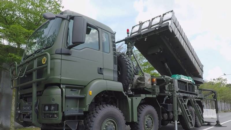 Возрождение Феникса. Сингапурские ВВС стремятся поддерживать технологический уровень. Часть 1 армия