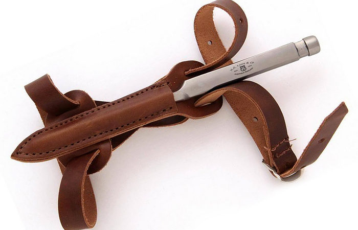 Сюрприз в рукаве: для кого в США был создан потайной клинок «Sleeve Dagger» - похожая новость на Toplenta