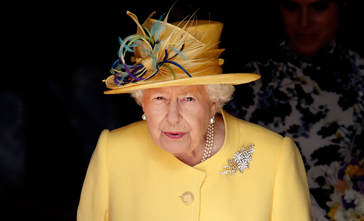 Как проводит карантин королева Елизавета II: просмотр новостей, запрет на верховую езду и другие детали Монархи,Британские монархи
