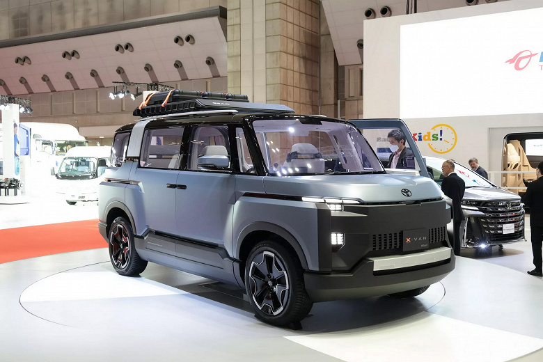 Toyota готовит Land Cruiser-минивэн. Брутальный Toyota X-Van Gear выйдет в 2026 году и будет конкурировать с Mitsubishi Delica