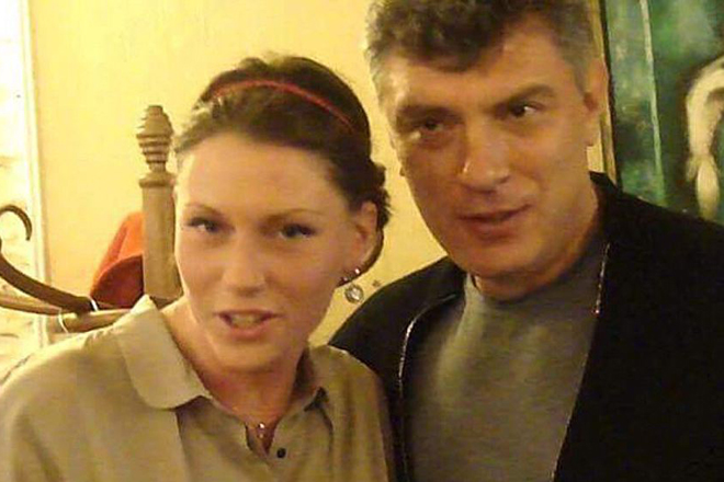 Победа Екатерины Ифдоти. Сын любовницы  Немцова получил фамилию отца и квартиру в центре Москвы Борис Немцов