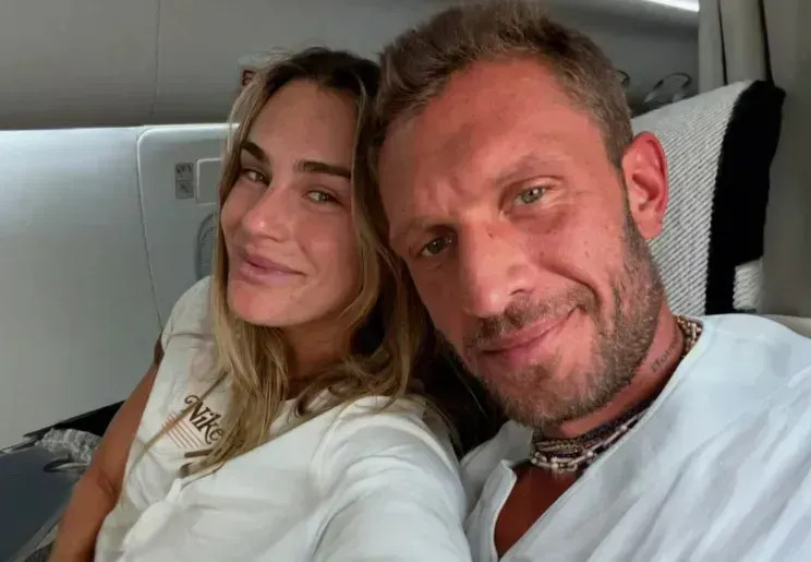 Первая ракетка мира Арина Соболенко выходит замуж: видео помолвки и кольца Соболенко, Арины, СоболенкоПомолвка, также, после, тогда, видео, спортсменка, который, ракетка, Георгиос, одиночном, бойфренду, намекнула, публично, СоболенкоАрина, разряде, Арина, подписчиков, уважать