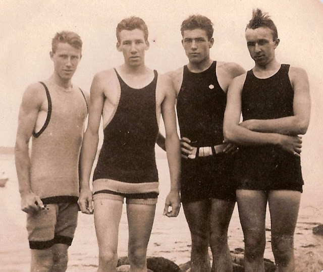 Мужские купальники начала 20-го века: один из самых ужасных костюмов всех времен костюм, купальники, мода, мужчины, одежда, плавки, ретро
